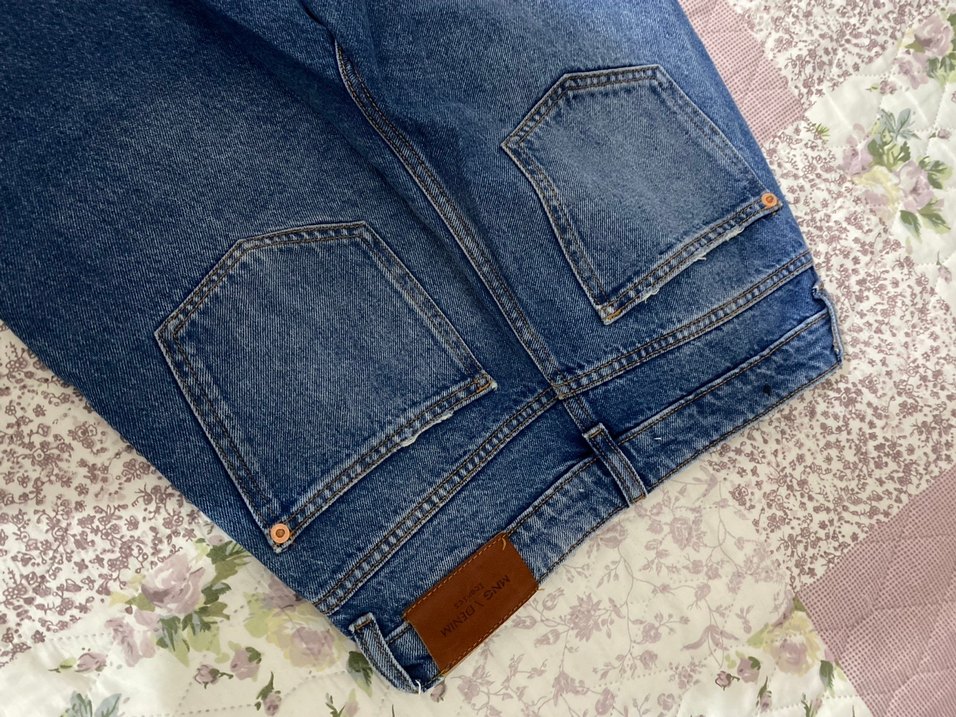 Kadın Lacivert Yırtık Midi Denim Pantolon - Görsel 3