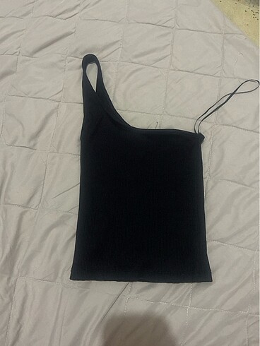Tek omuz crop