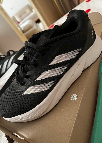 Unisex Siyah Beyaz Bağcıklı Spor Ayakkabı