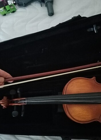 Diğer Swing SV-021 2/4 Keman 