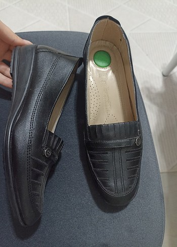 Dr Berfilla Kadın Siyah Dolgu Topuklu Babet - Görsel 3