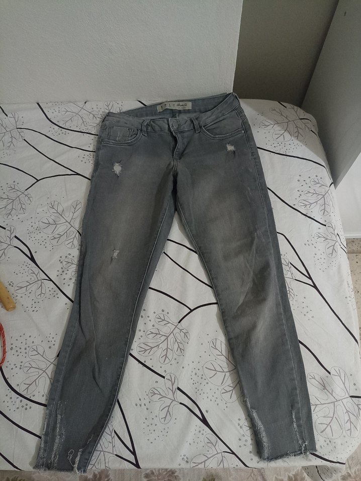 Gri Kadın Denim Midi Boy Bol Paça Jean - Görsel 2