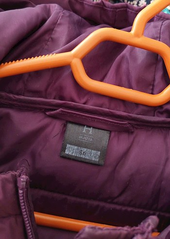 Mor Kapüşonlu Kadın Kışlık Mont - Görsel 2