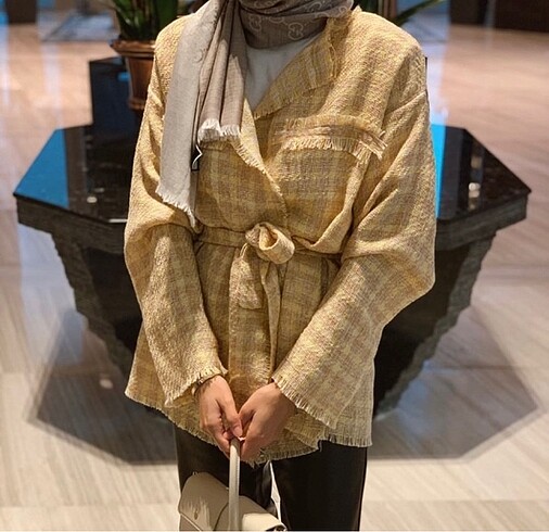 Zara model Tüvit ceket
