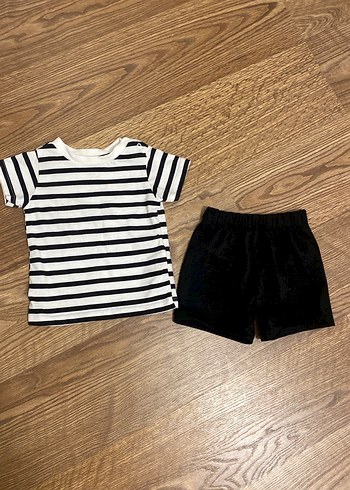 Erkek Bebek Siyah Çizgili Kısa Kollu Takım