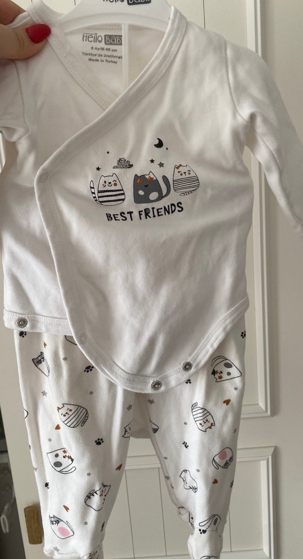 Beyaz Baskılı Kız Erkek Bebek Takımı Uzun Kollu - Görsel 2