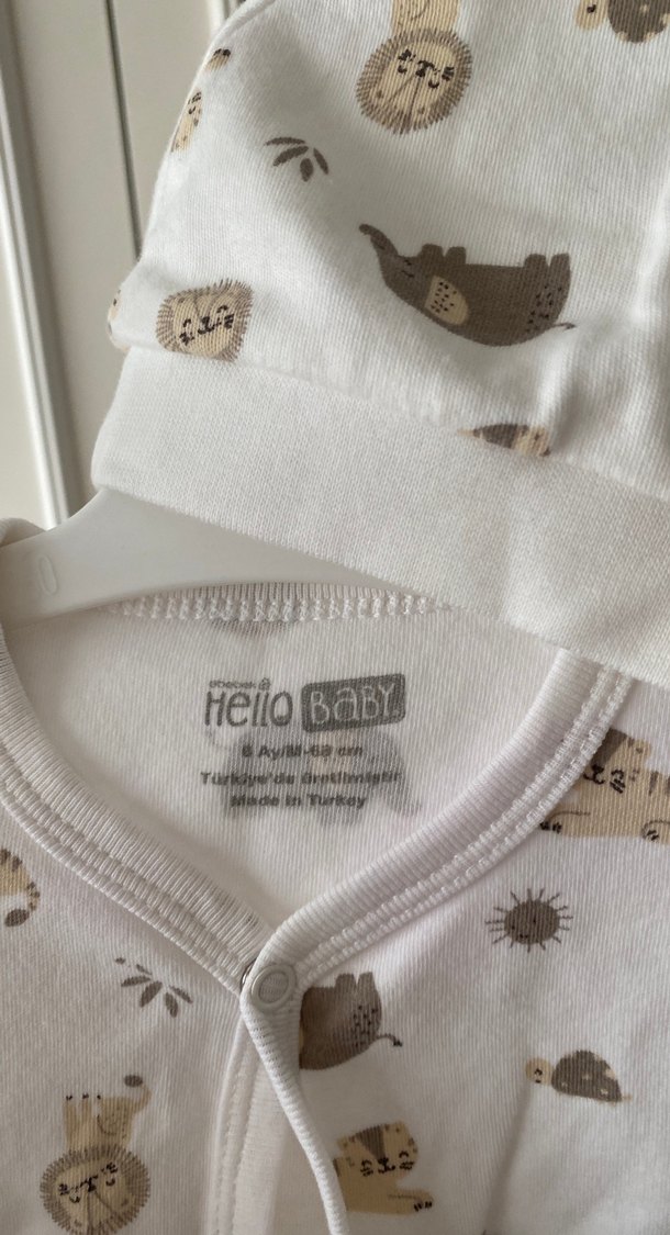 Bebek Gri Baskılı Uzun Kollu Tulum ve Şapka - Görsel 2