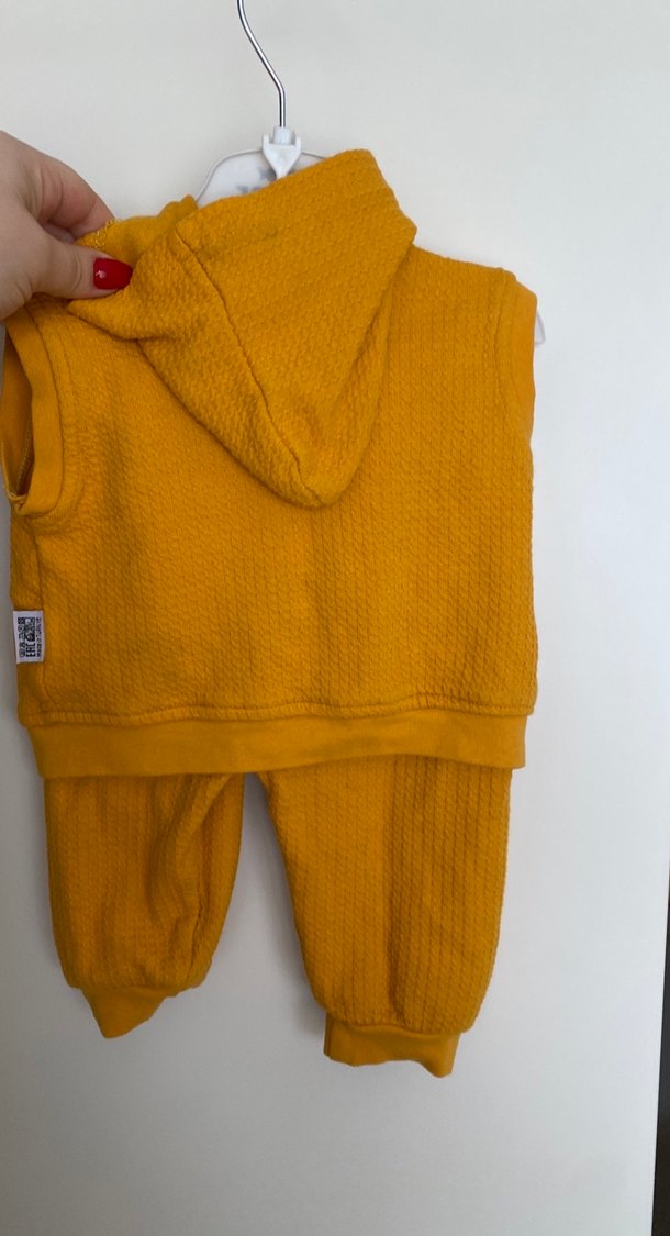 Sarı Örme Bebek Erkek Takımı - Görsel 4