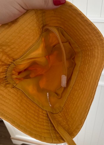 Sarı Düğmeli Çocuk Şapkası - Görsel 2