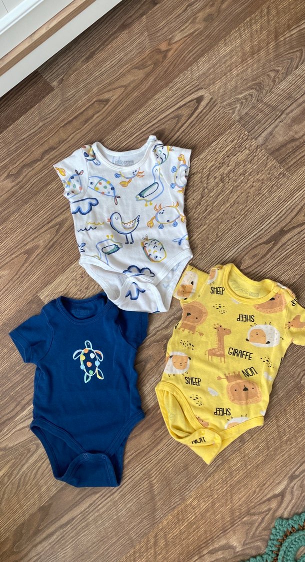 Bebek Erkek Renkli Pamuklu Kısa Kollu Body 3 adet - Görsel 2