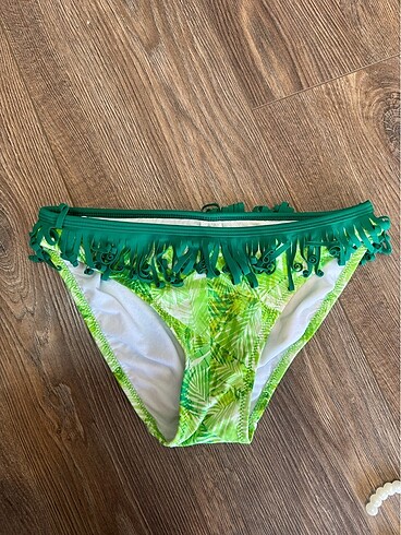 s Beden Dahi bikini takımı yeni