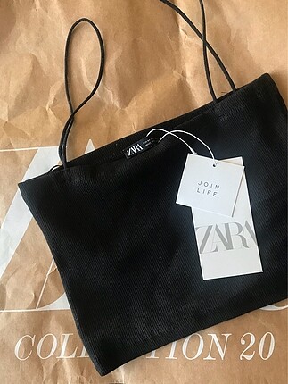 Zara askılı crop top