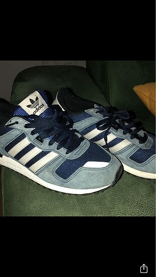 Adidas az kullanılmış spor ayakkabı