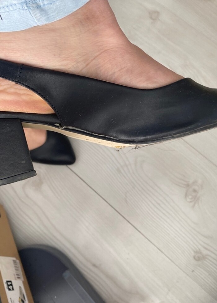 Siyah topuklu ayakkabı - Görsel 5