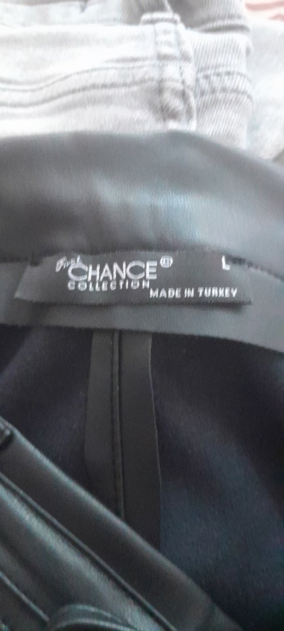 Siyah Deri Kadın Kemerli Midi Pantolon - Görsel 5