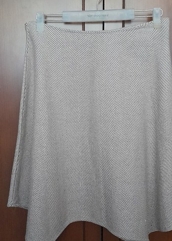 Dökümlü Midi  boy etek - Görsel 2