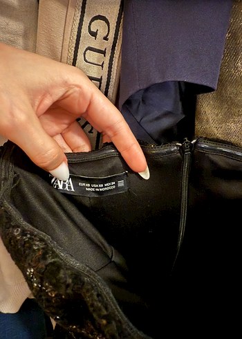 Zara Siyah Pullu kadife elbise - Görsel 3