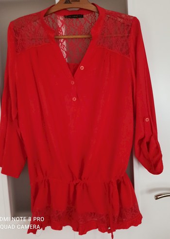 Narçiçeği Düğmeli Kadın Bluz - Görsel 2