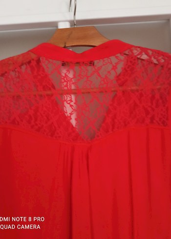 Narçiçeği Düğmeli Kadın Bluz - Görsel 5