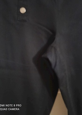 Siyah önü  düğmeli Kadın  Pantolon yandan fermuarlı vero moda . - Görsel 8