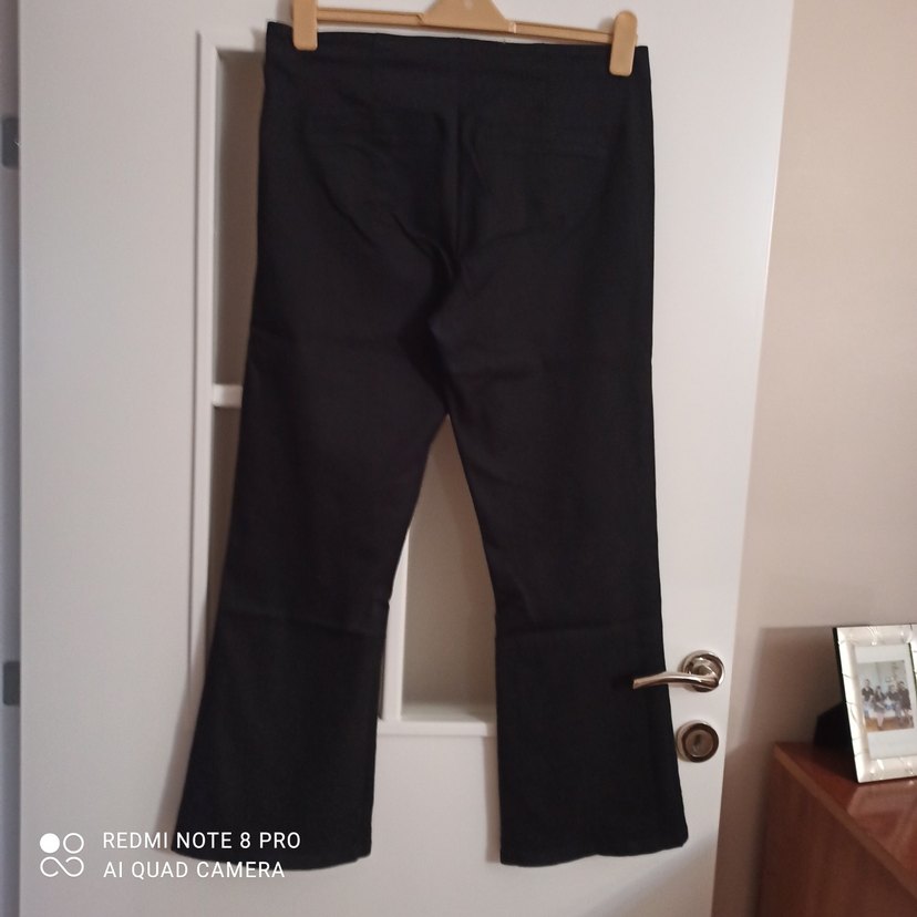 Siyah önü  düğmeli Kadın  Pantolon yandan fermuarlı vero moda . - Görsel 3