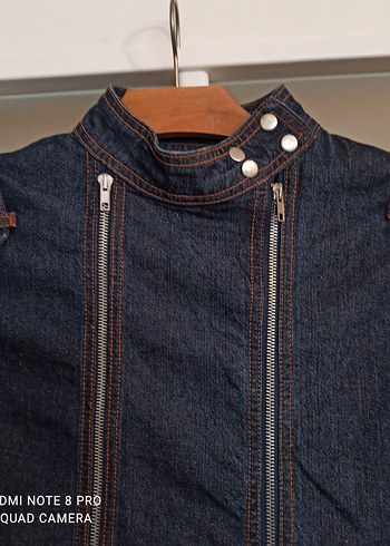 Nakışlı Lacivert Biker Kot Ceket - Görsel 3