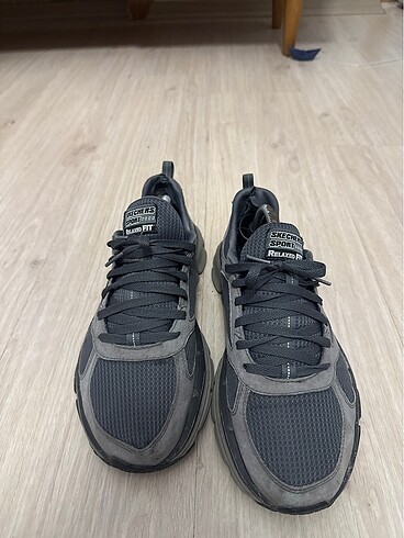 Skechers Temiz Skechers 41,5 numara