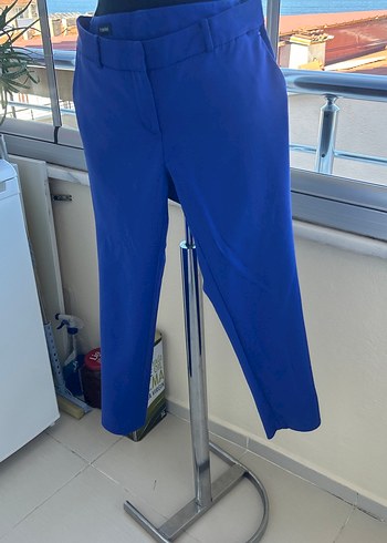 Mavi Kemerli Kadın Kumaş Pantolon