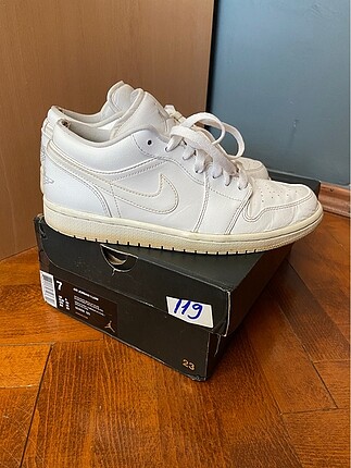 Air Jordan 1 Low