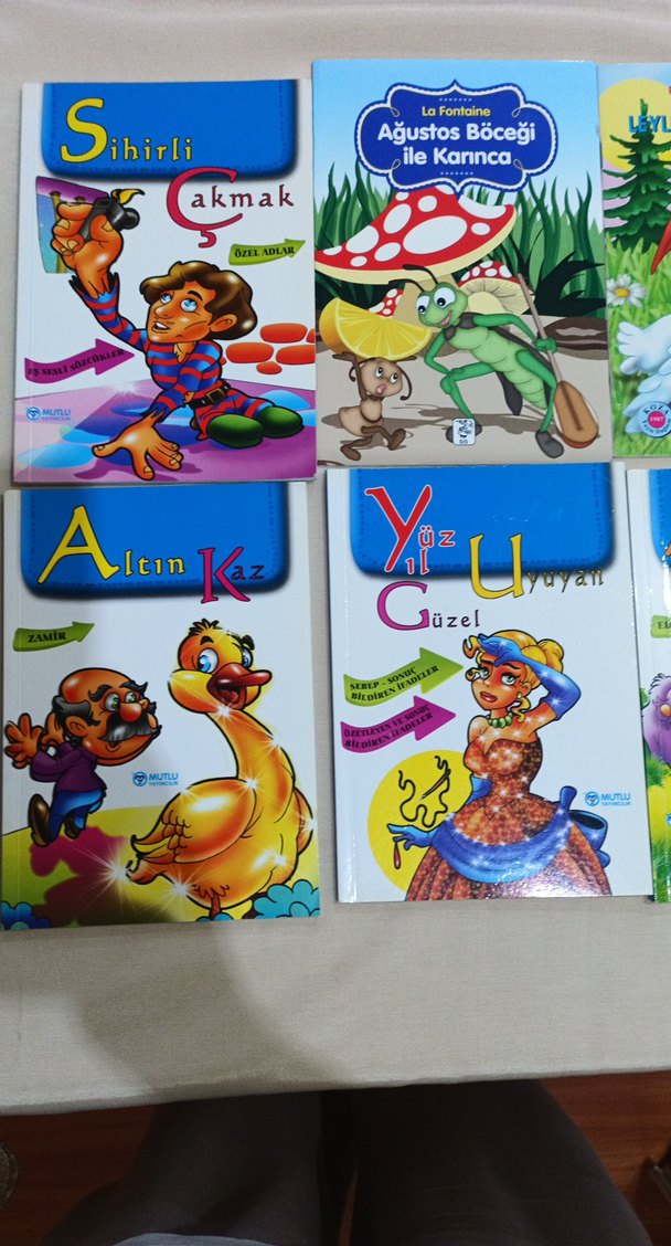 Çocuklar için renkli eğitici kitap seti - Görsel 2