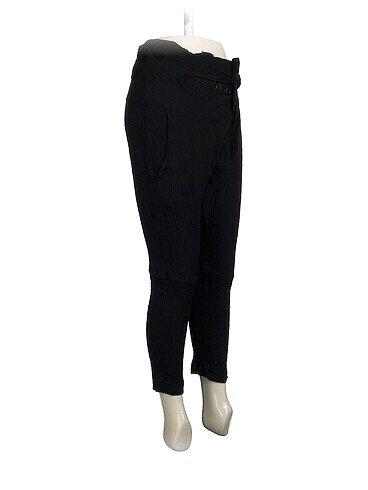 Twist Twist Kumaş Pantolon %70 İndirimli.