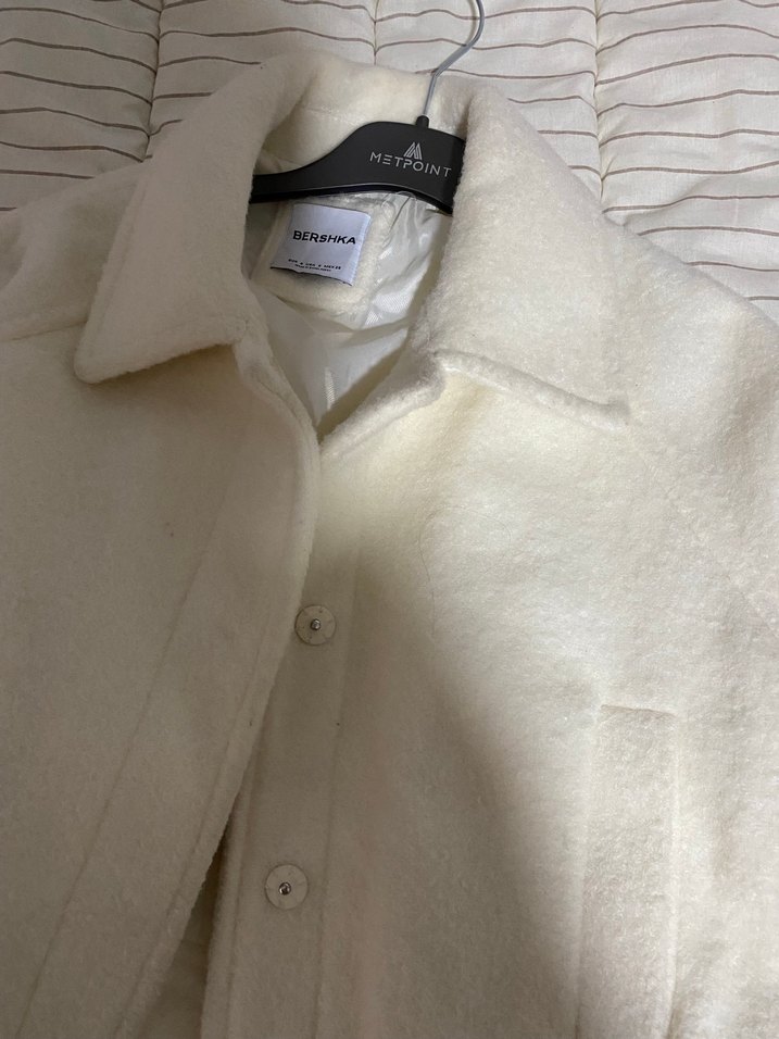 Düğmeli Beyaz Kadın Midi Mont - Görsel 2