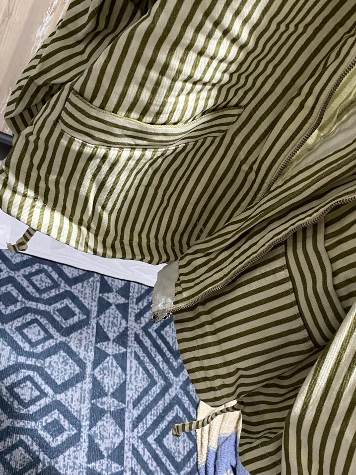 Bej Çizgili Keten Düğmeli Kadın Gömlek - Görsel 3