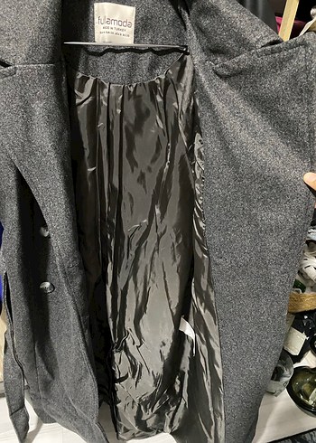 Gri Çift Düğmeli Kaban - Görsel 4