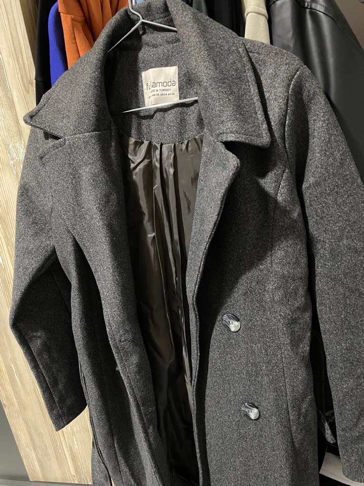 Gri Çift Düğmeli Kaban - Görsel 2