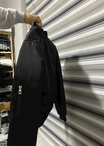 Siyah Fermuarlı Kadın Ceket - Görsel 3