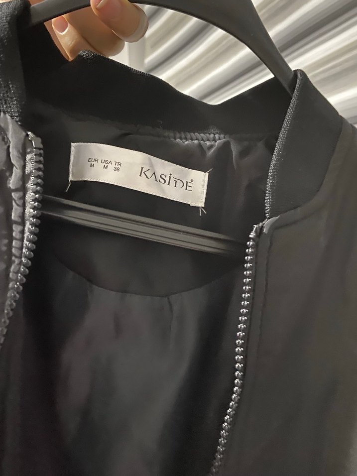 Siyah Fermuarlı Kadın Ceket - Görsel 5