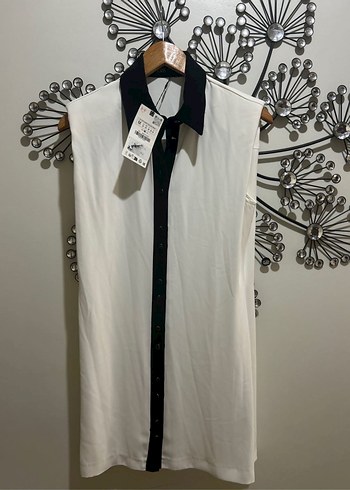 Siyah Yakalı Beyaz Mini Elbise - Görsel 5