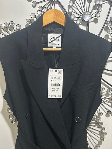 xs Beden siyah Renk ZARA YELEK ELBİSE