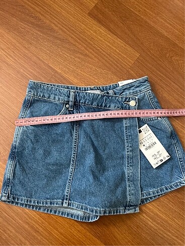 xs Beden Zara şort etek