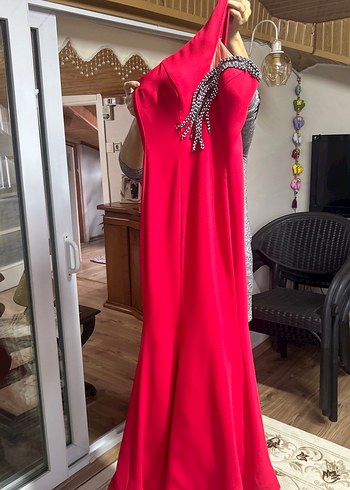 Kırmızı Drapeli Uzun Abiye Elbise - Görsel 2