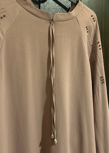 Uzun Kol Drapeli Bej Kadın Tunik - Görsel 3