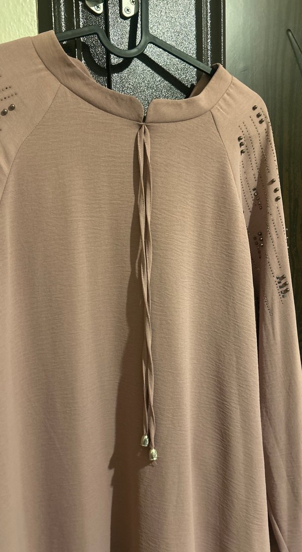Uzun Kol Drapeli Bej Kadın Tunik - Görsel 3