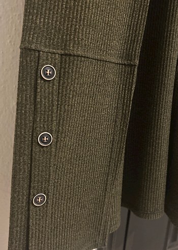 Düğmeli Uzun Triko Kadın Hırka - Görsel 3