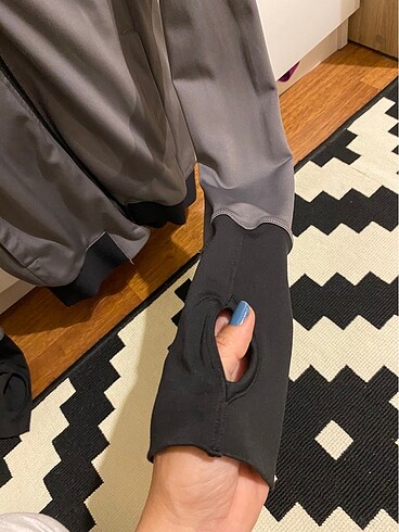 s Beden Adidas eşofman üst