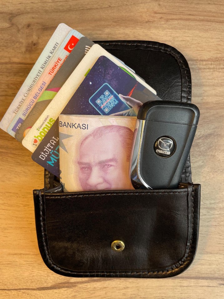 Siyah Hakiki Deri Cüzdan - Görsel 4