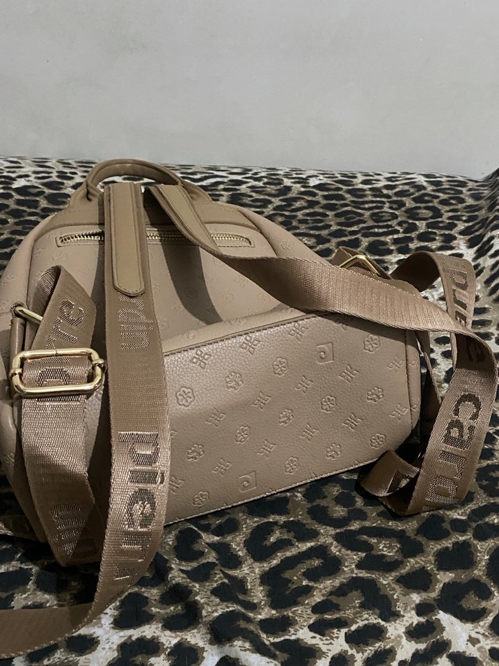 Bej Deri Kadın Sırt Çantası - Görsel 3