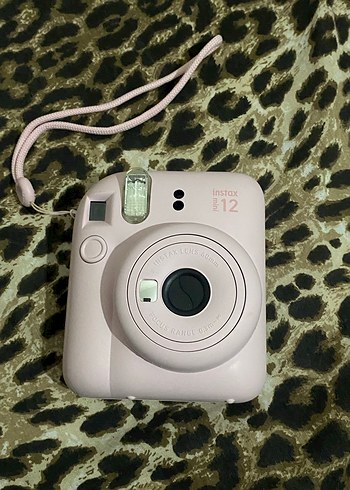 Pembe İnstax 12 mini - Görsel 3