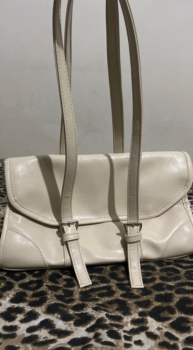 Bej Deri Tokalı Kadın Omuz Çantası - Görsel 2