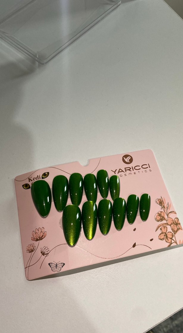 Kedi Gözü Koyu Yeşil Takma Tırnak Seti - Görsel 2